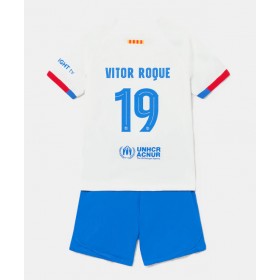 Barcelona Vitor Roque #19 Auswärtstrikot 2023-24 Kurzarm (+ kurze hosen)